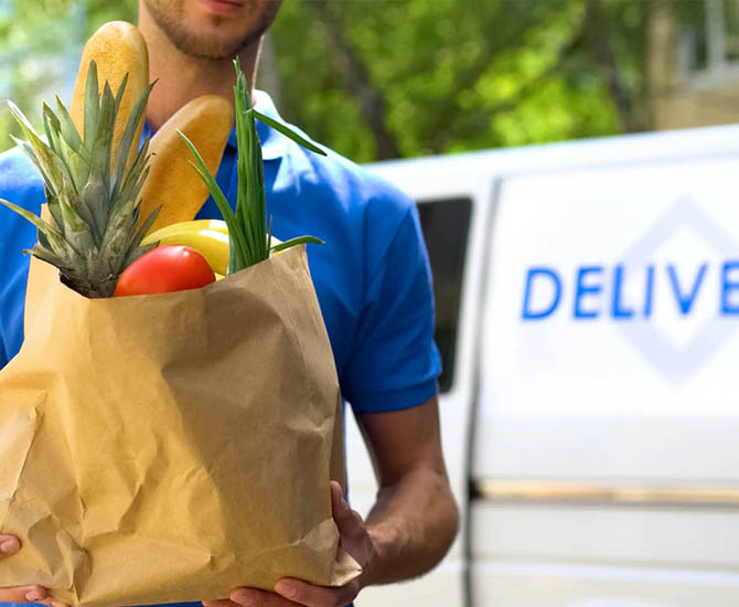 Servizio delivery con consegna a domicilio